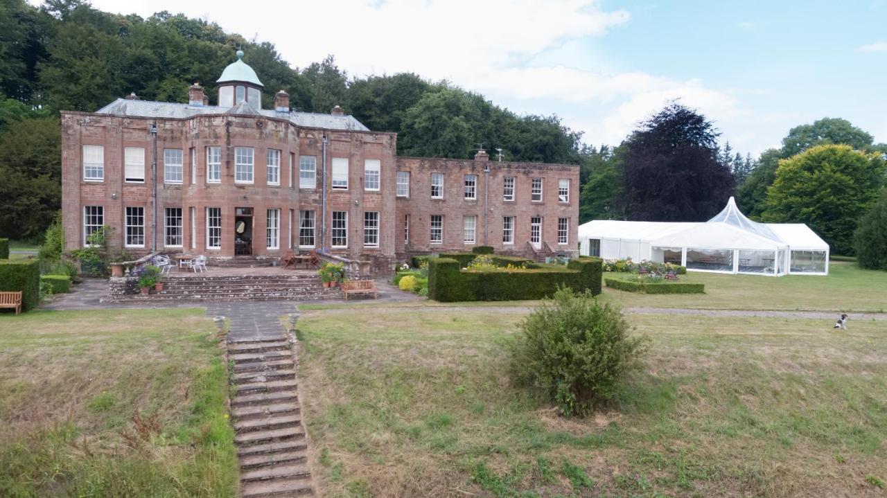 Warwick Hall 卡莱尔 外观 照片